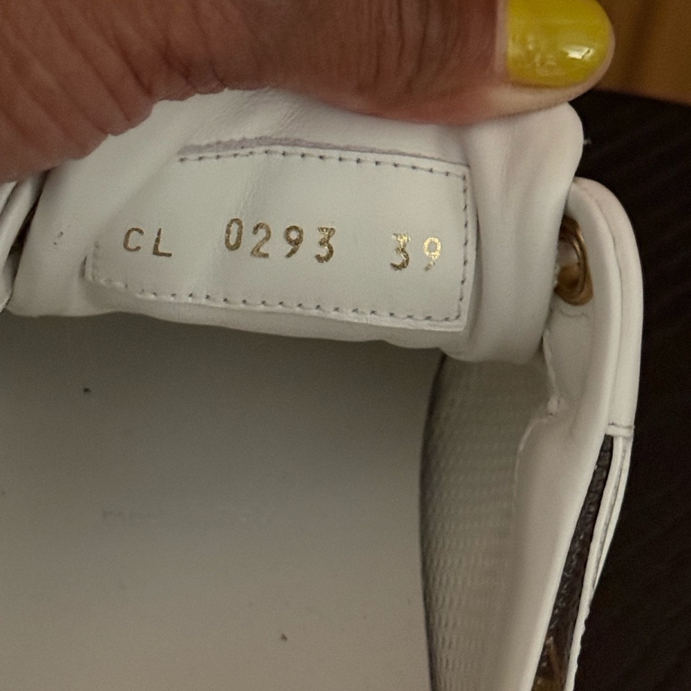 Louis Vuitton White Run Away Sneaker - Picture 3 of 3
